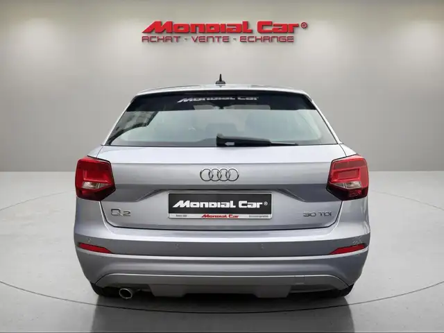 Audi Q2 view 7