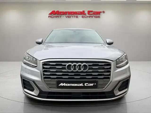 Audi Q2 view 3