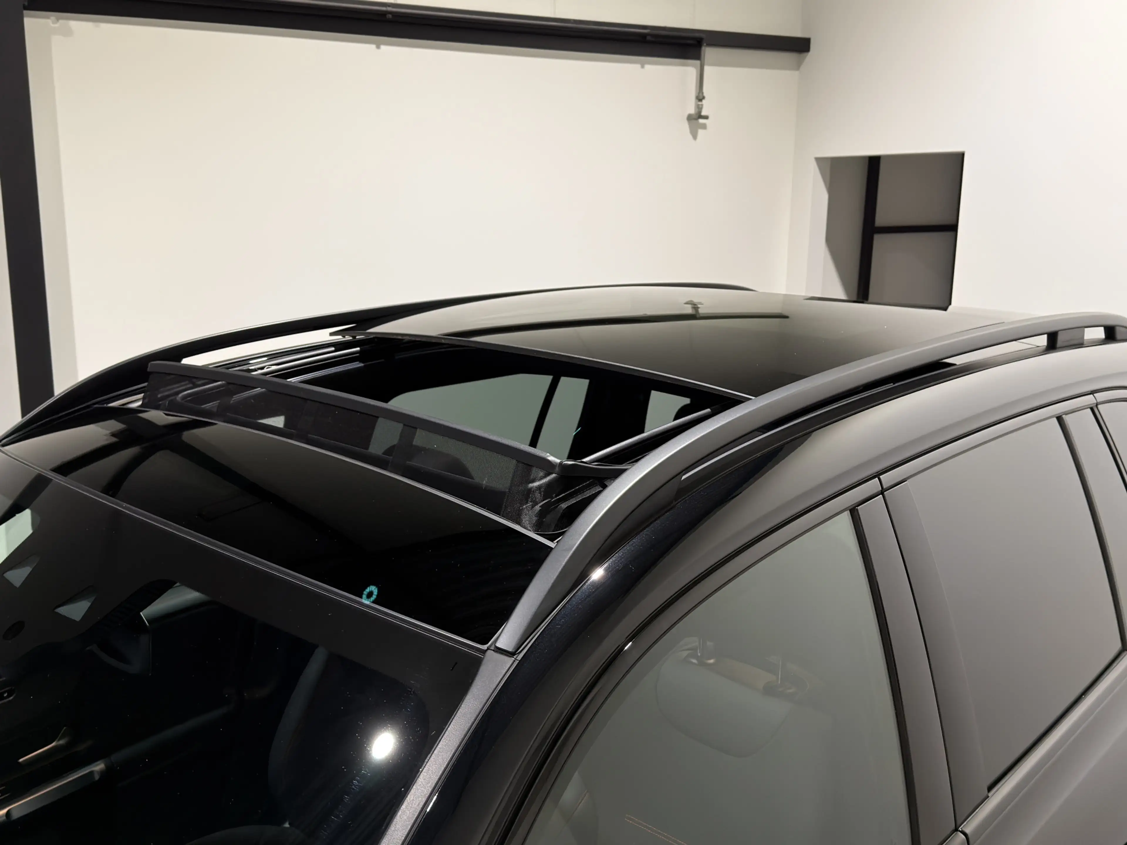 Mercedes-Benz EQB 250 250+ Sport Edition 71 kWh | AMG-styling | Keyless — photo 13