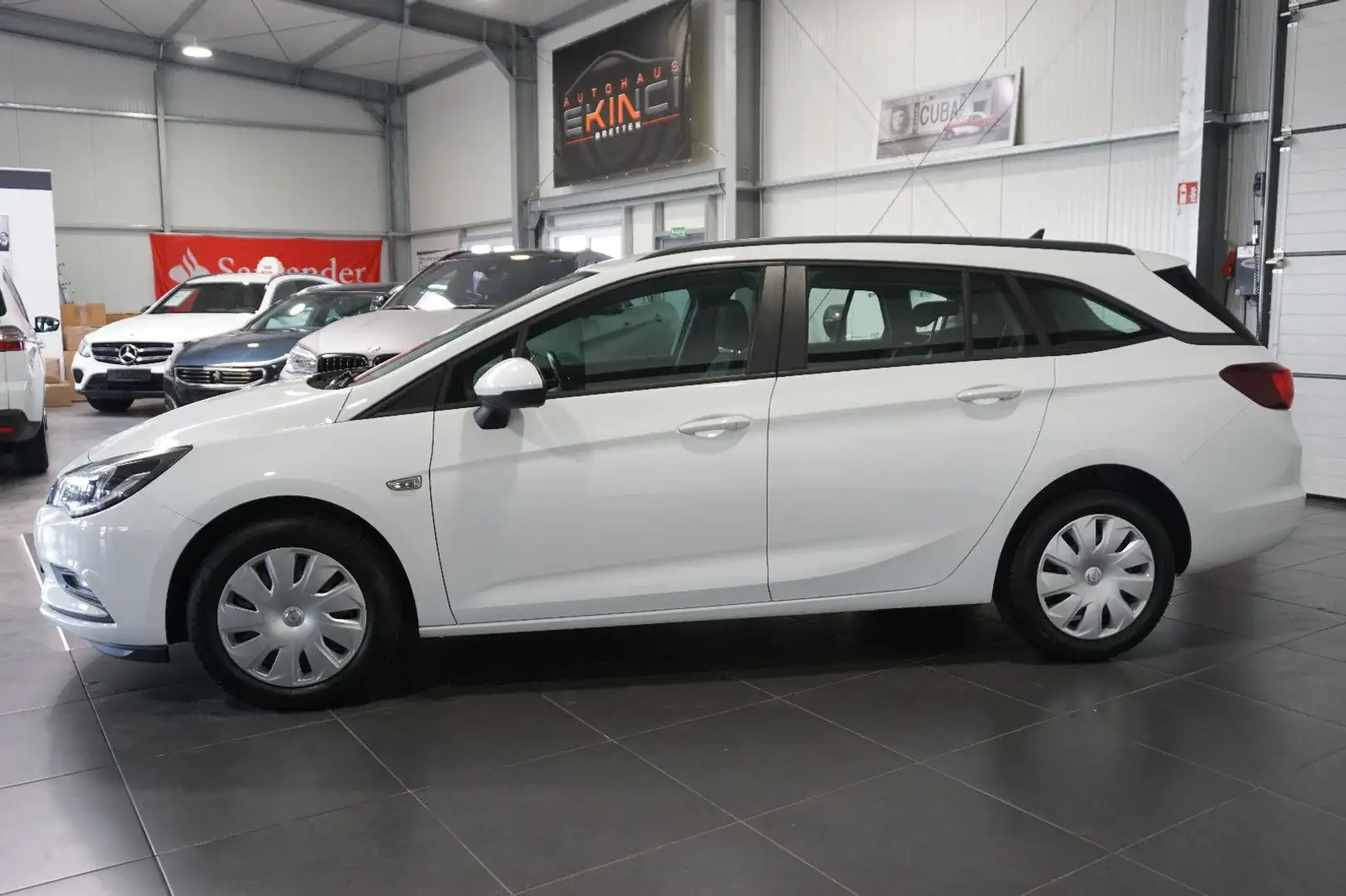 Opel Astra K 1.6 CDTi ST **Navi*PDC*Temp*Bluetooth** Weiß - 2