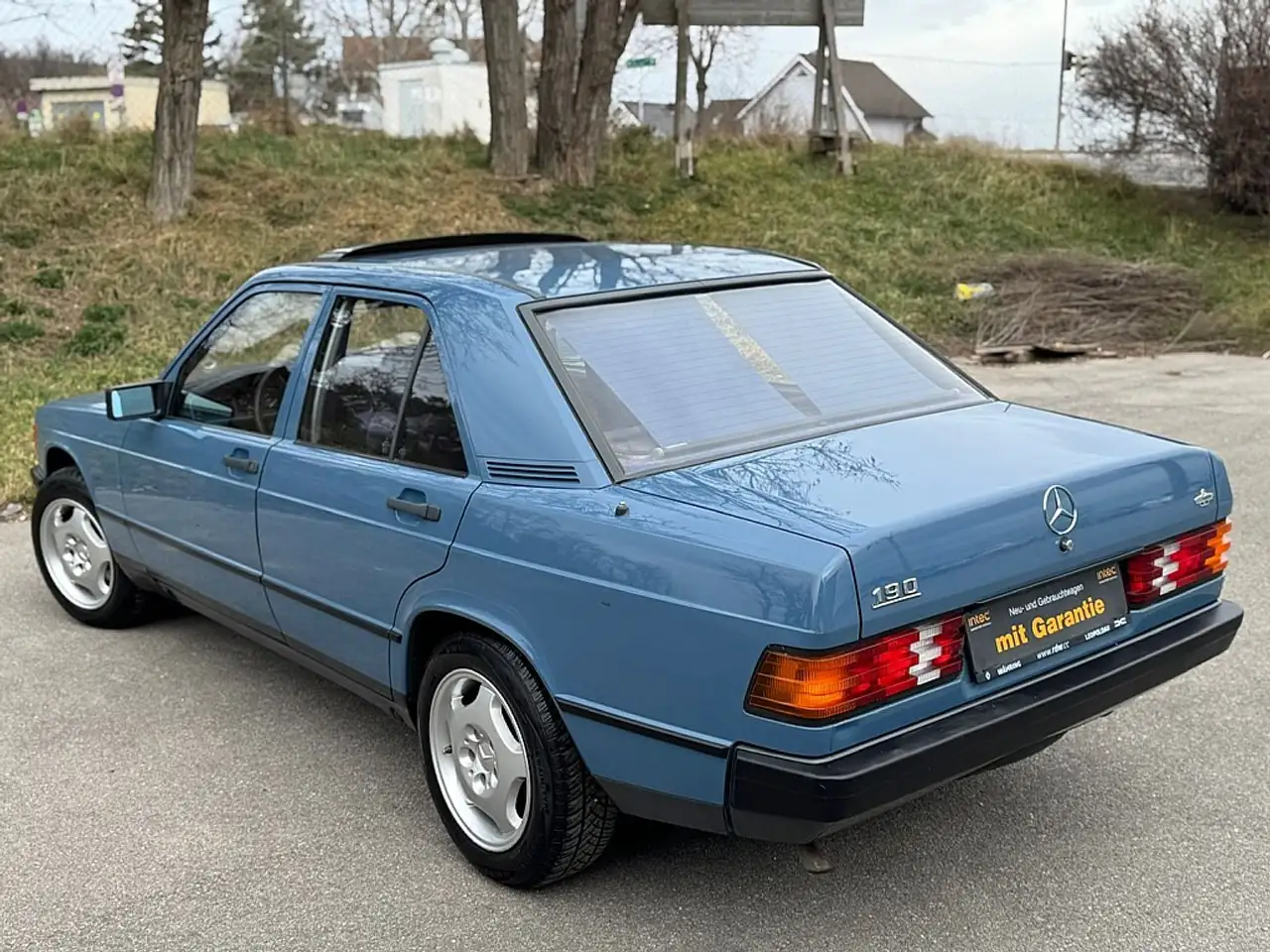 Mercedes-Benz 190 2.0 Benzin Automatik nur 73.000KM, foto 10