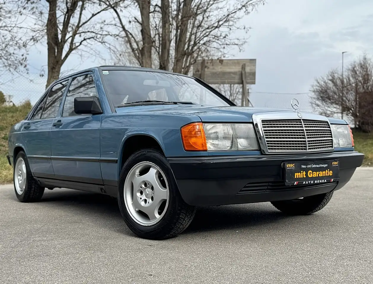 Mercedes-Benz 190 2.0 Benzin Automatik nur 73.000KM, foto 8