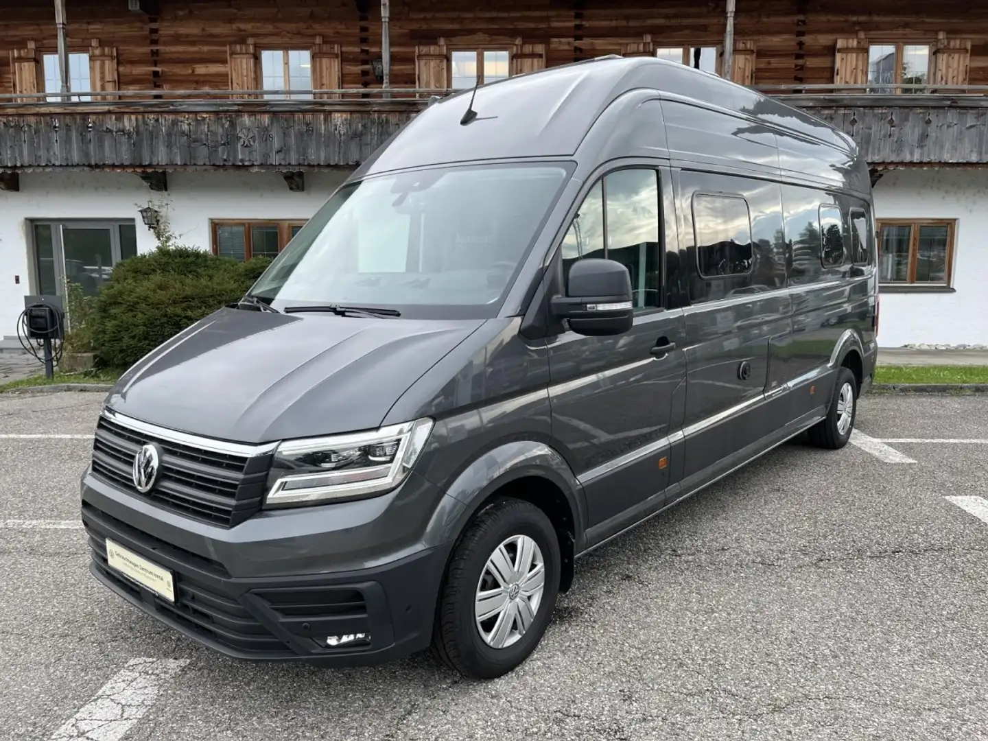 Volkswagen Grand California 680 2,0 TDI DSG (Navi+LED+Standhzg.) Klima Navi Grau - 2