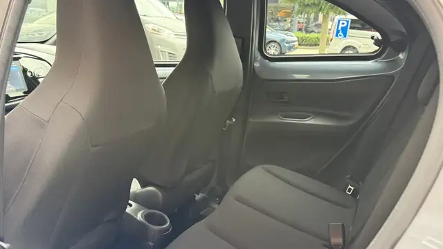 Toyota Aygo X view 18