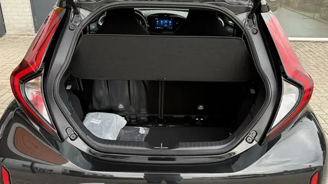 Toyota Aygo X view 25