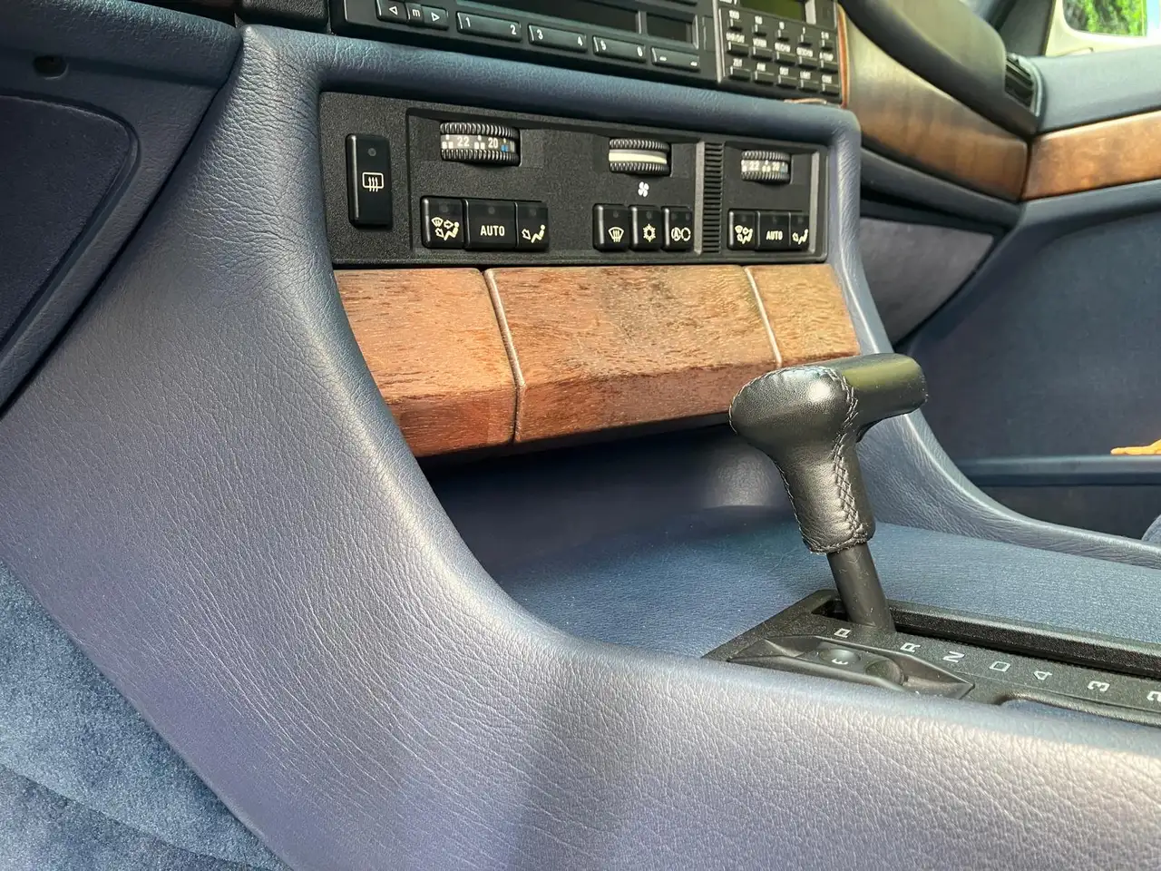 BMW 730i V8, foto 10