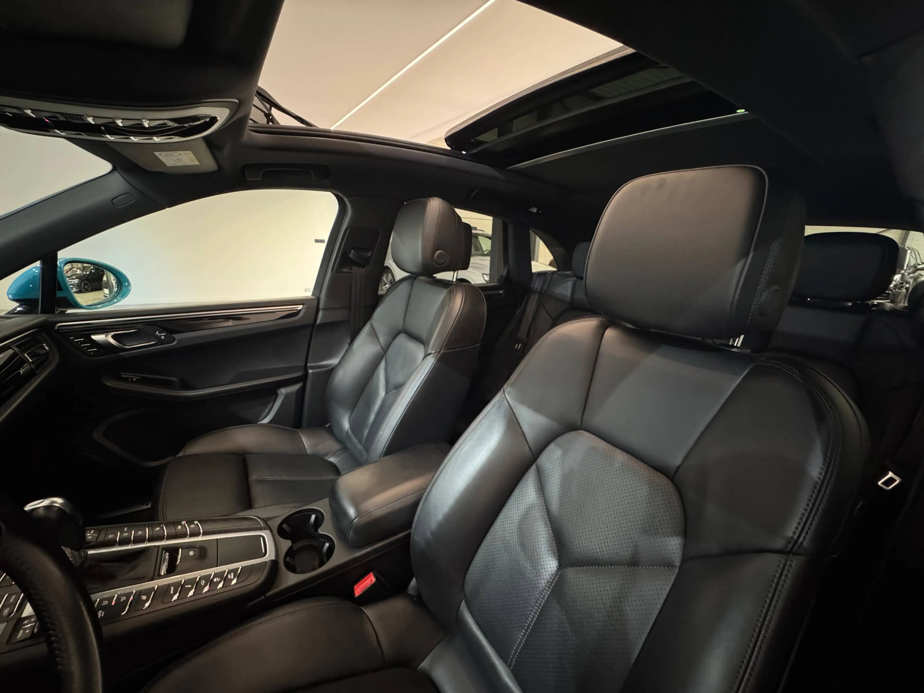 Porsche Macan S 3.0 V6 BiTurbo– Miami Blue / Pano / SportDesign / Luchtvering / BOSE / 21” — photo 10