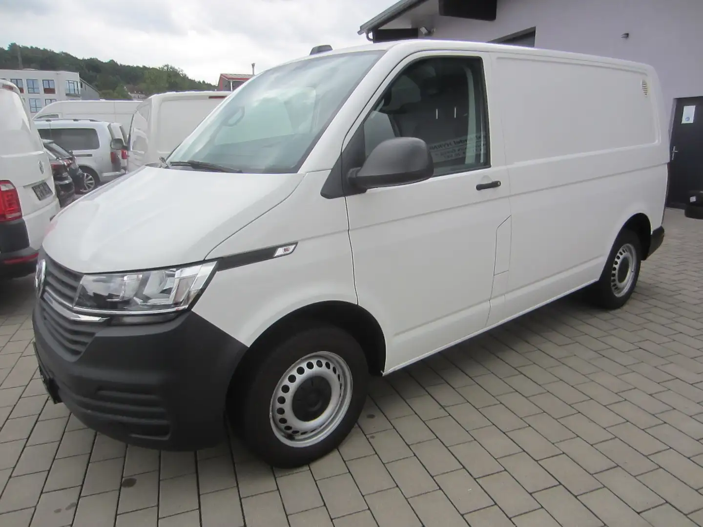 Volkswagen T6.1 Transporter EcoProfi FWD,AHK,Sitzheizung,Klima Weiß - 1