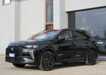 Crossback 1.5 bluehdi Esprit de Voyage 130cv auto