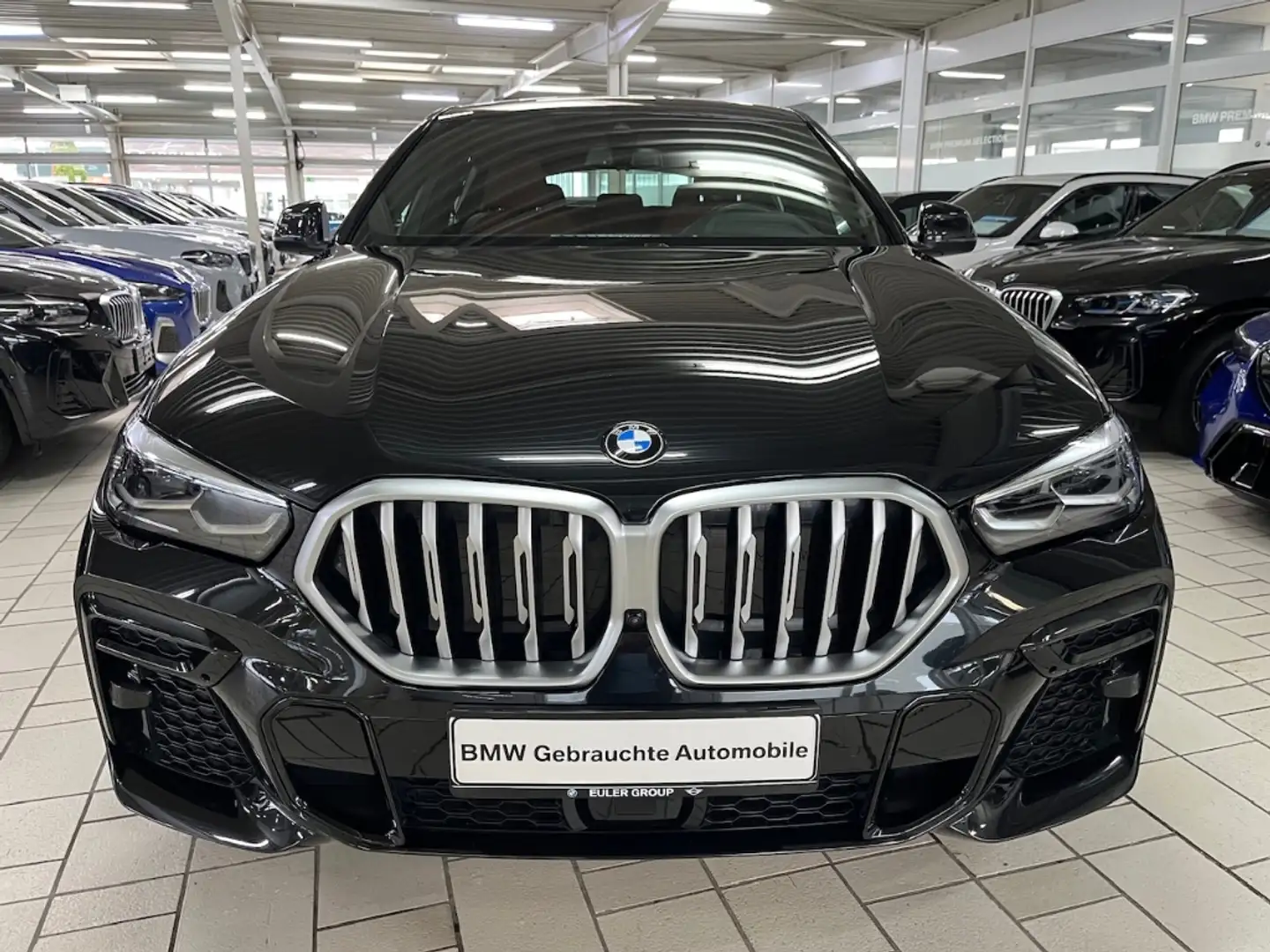 BMW X6 xDrive 40d A M-Sport Sportpaket Luftfederung AD Ni Schwarz - 2