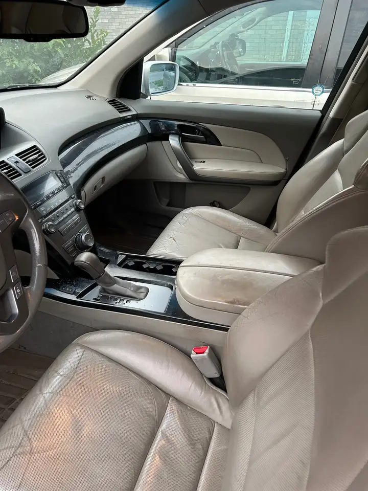 Acura MDX снимка Acura MDX