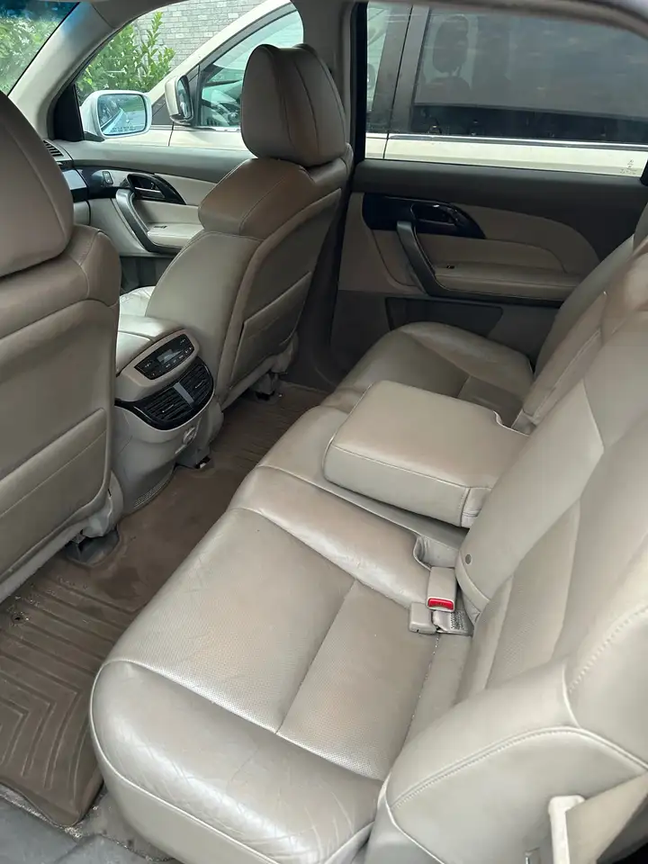 Acura MDX снимка Acura MDX