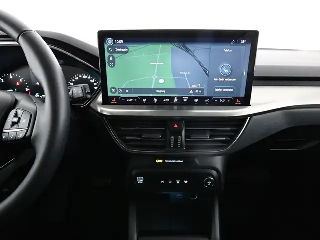 Ford Focus view 11
