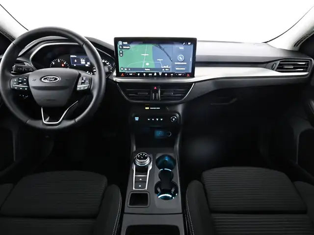 Ford Focus view 9