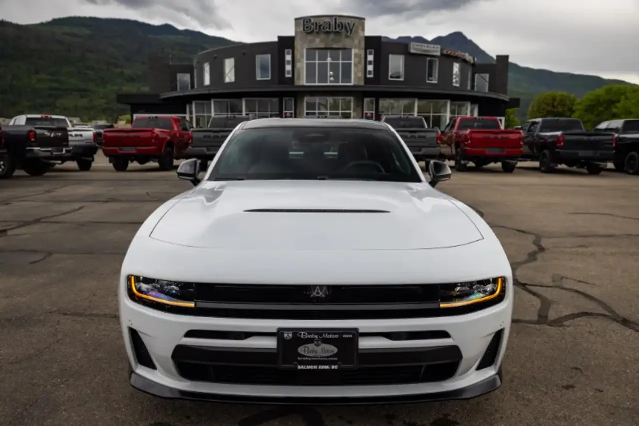 Dodge Charger 2026