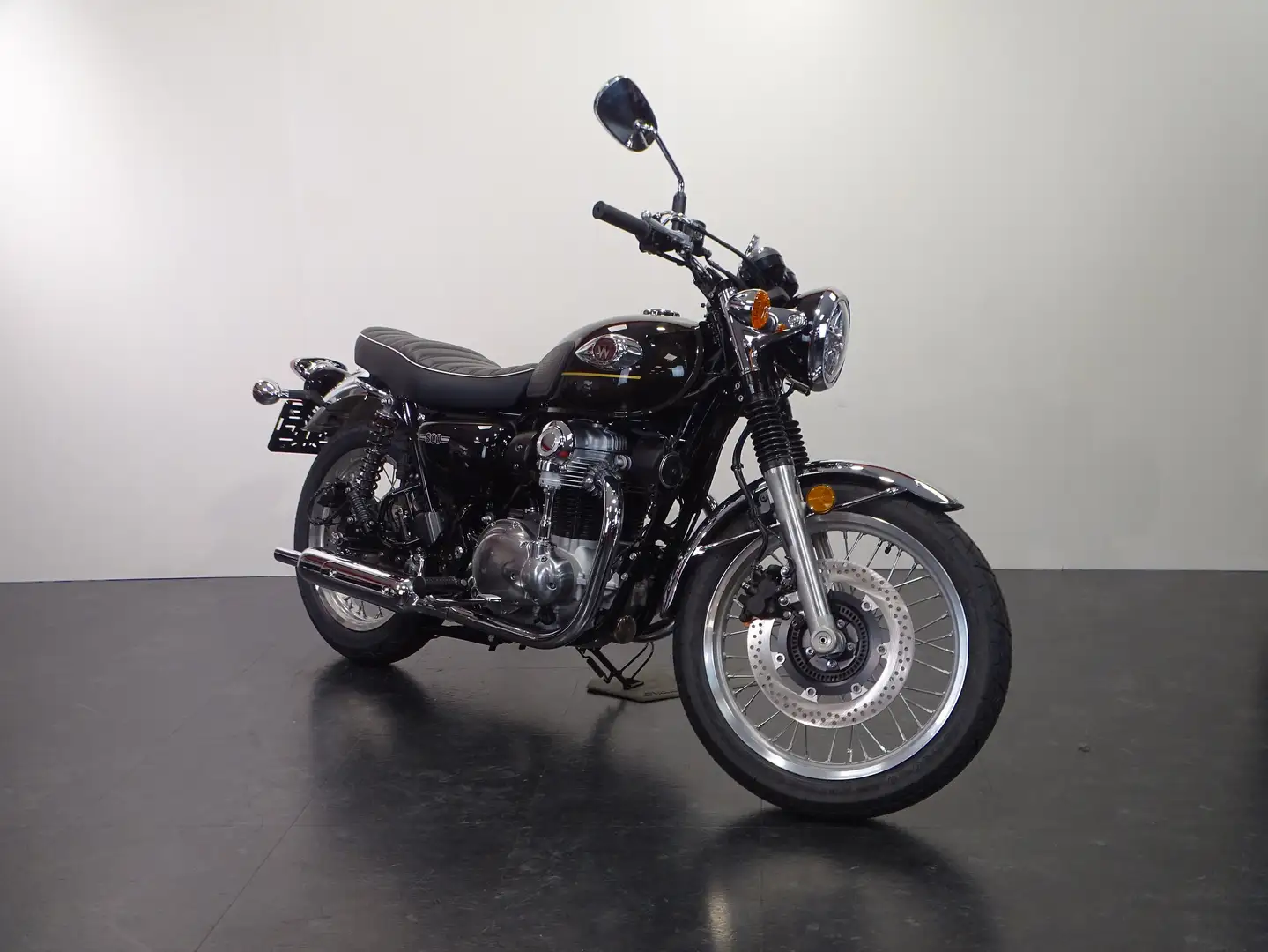 Kawasaki W 800 Zwart - 2