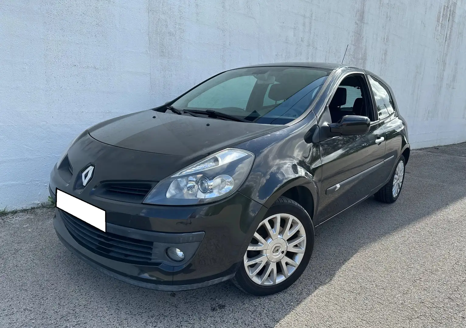 Renault Clio Clio 1.2 16v 75 Campus Dynamique Noir - 1