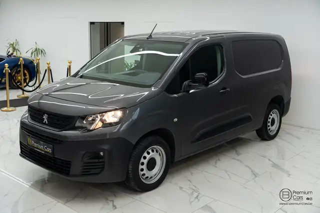 Peugeot Partner view 3