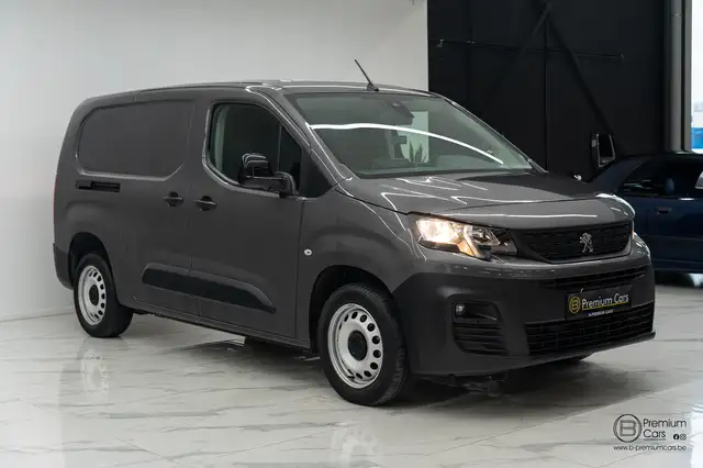 Peugeot Partner view 5
