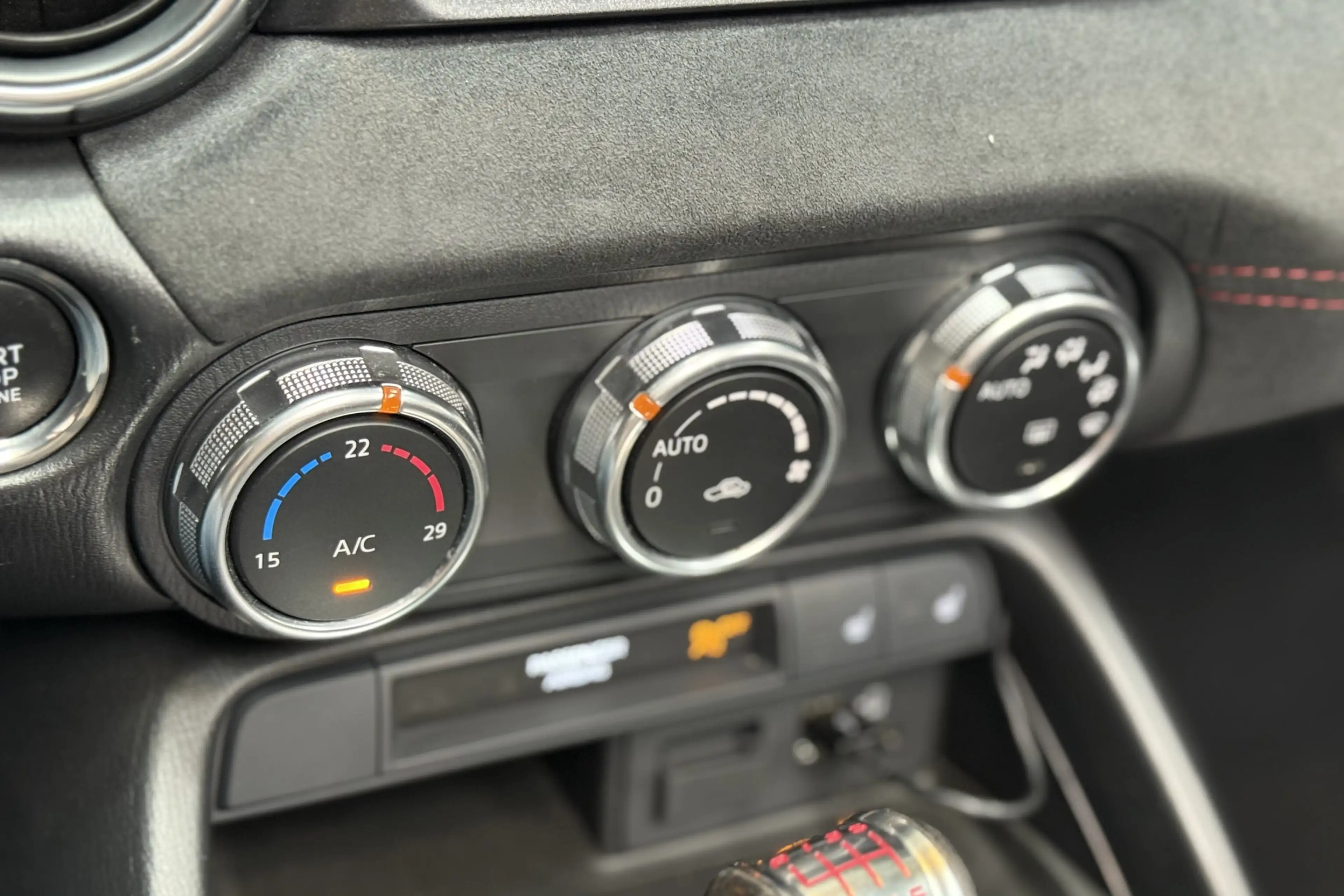 Fiat 124 Spider 1.4 MultiAir Turbo Abarth Scuderia Tuning — photo 19