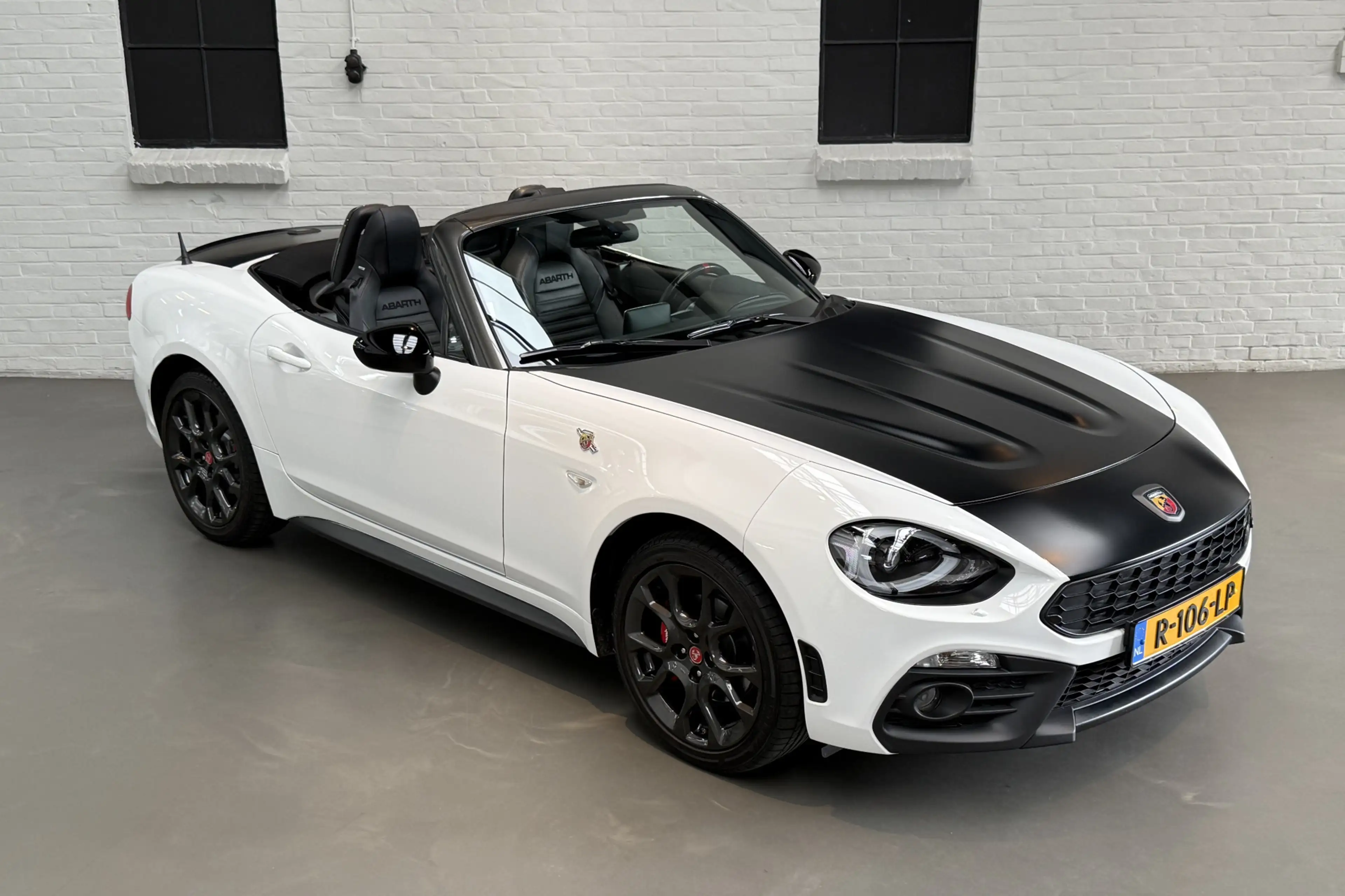 Fiat 124 Spider 1.4 MultiAir Turbo Abarth Scuderia Tuning — photo 35