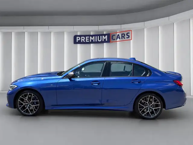 BMW M3 view 2