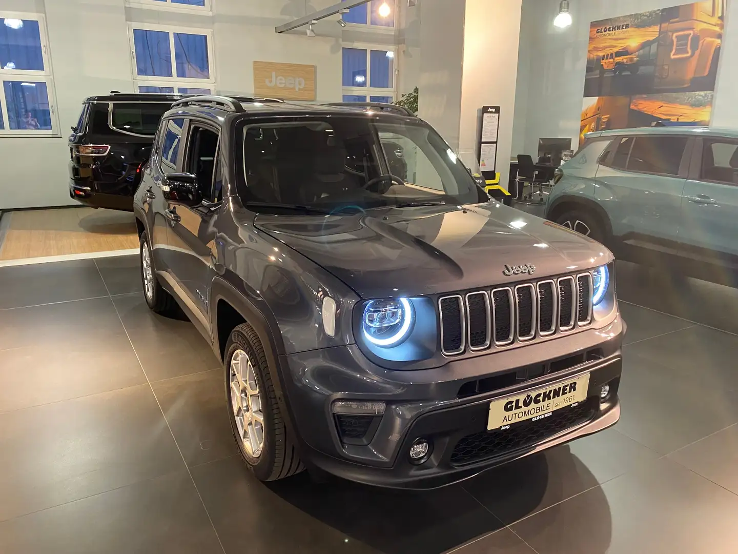 Jeep Renegade e-Hybrid High Altitude 1.5l MHEV 48V Grau - 2