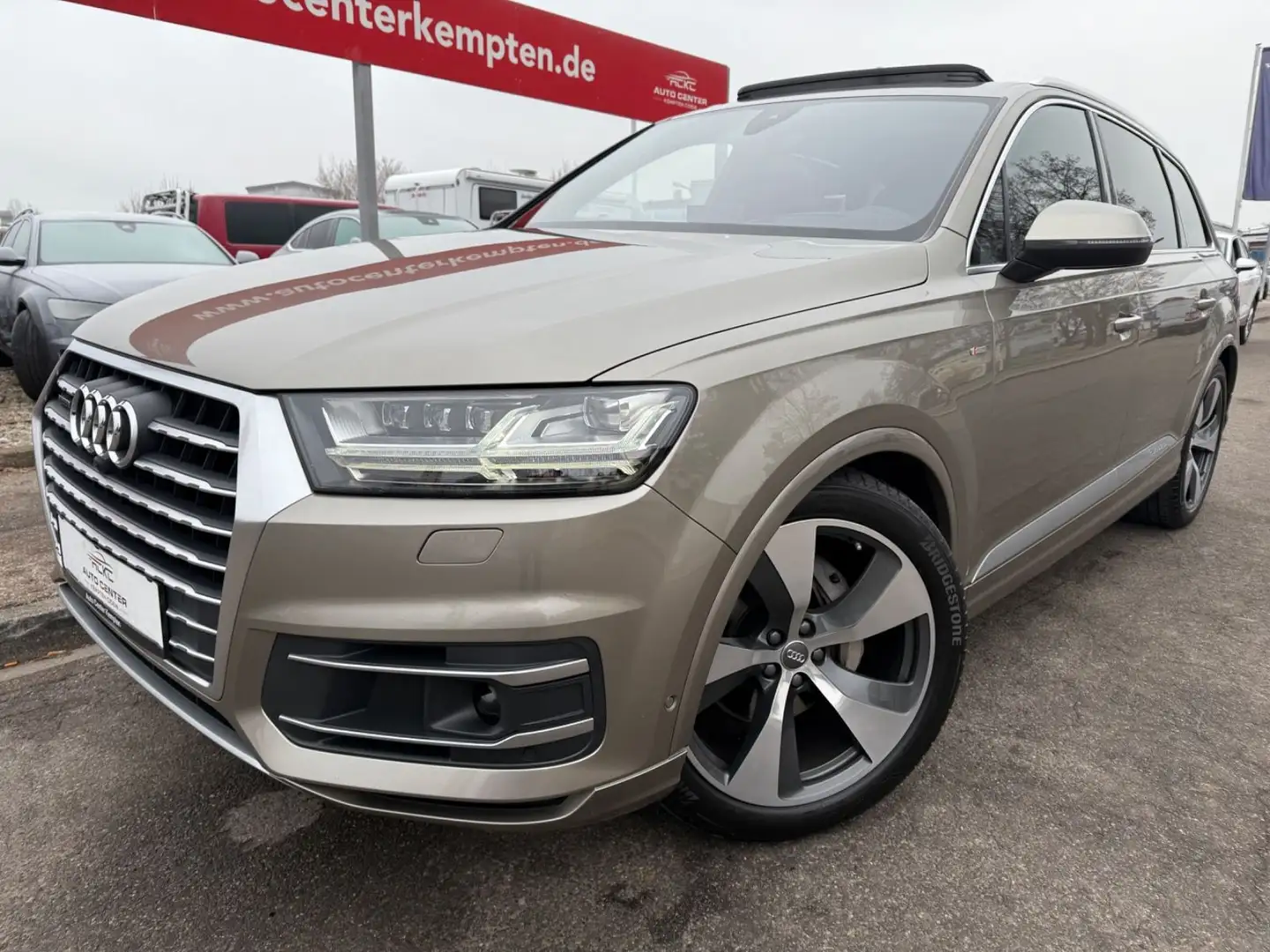 Audi Q7 3.0 TDI quattro S line*Panorama*Allradlenkung Beige - 1