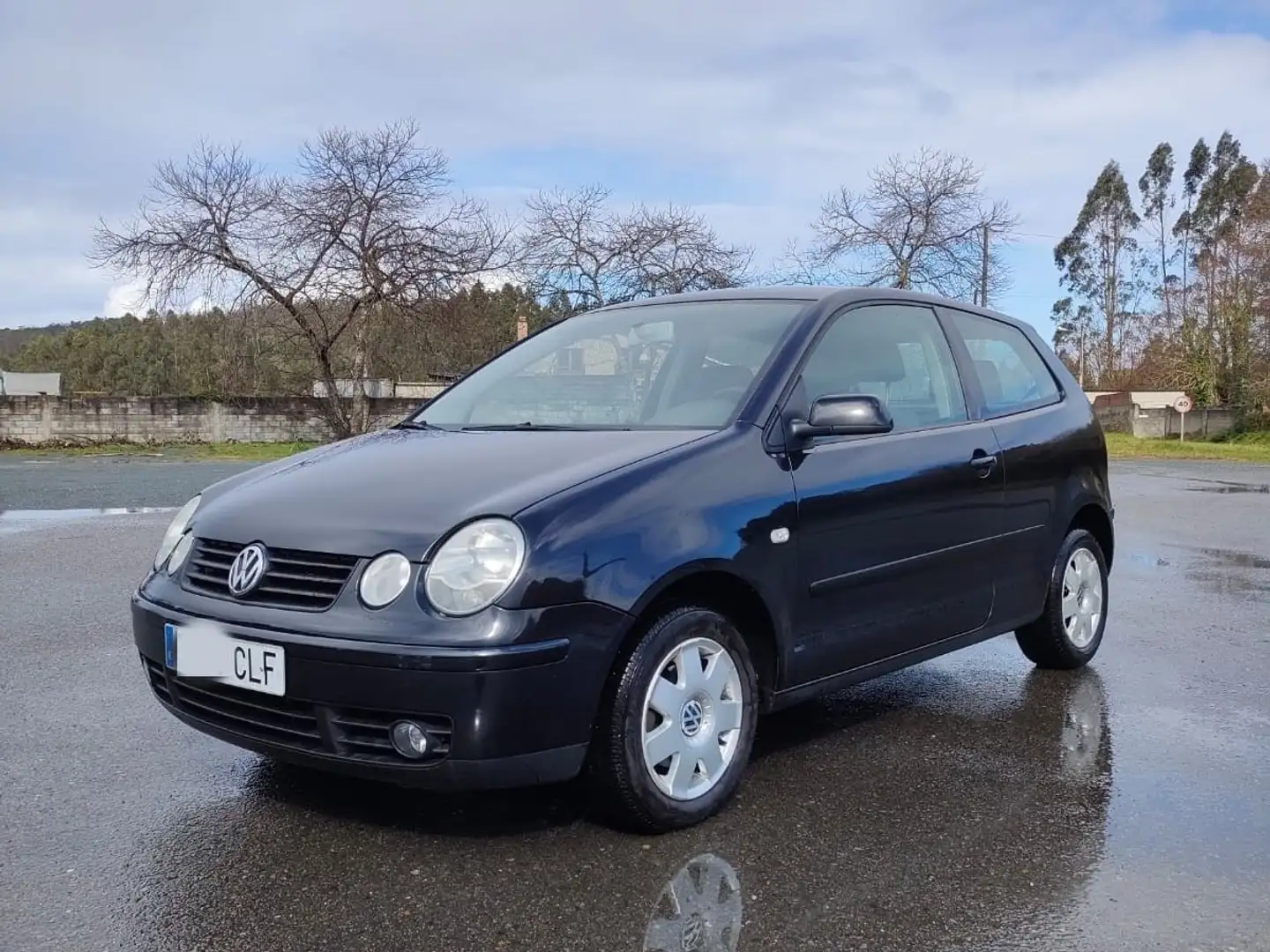 Volkswagen Polo 1.4TDI Match Negro - 1