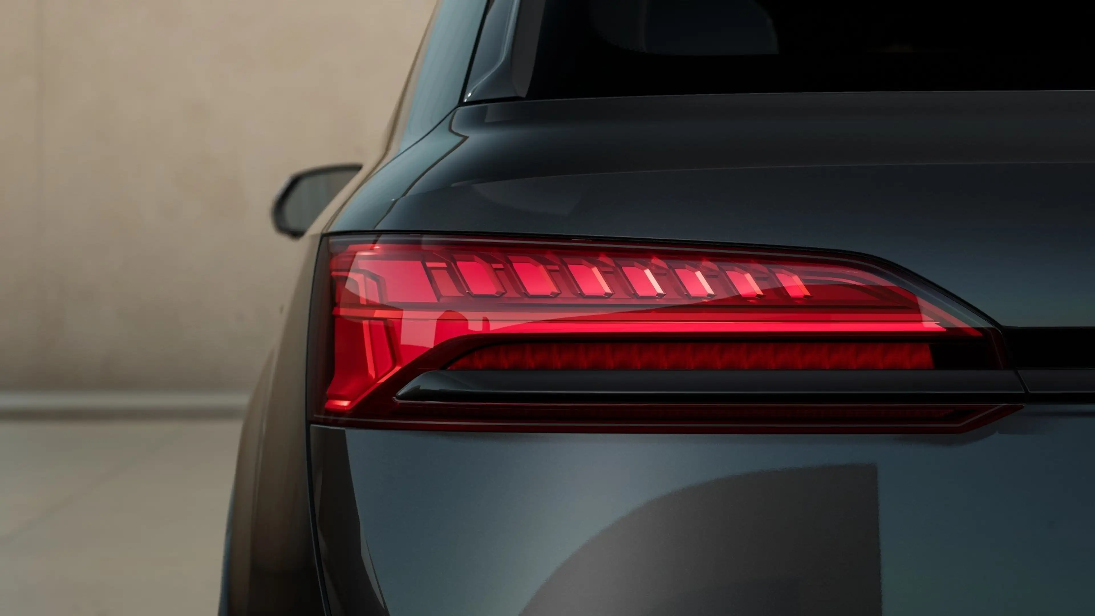 Audi Q7 TFSI e qu S line AHK PANO Luft MATRIX Memory — photo 7