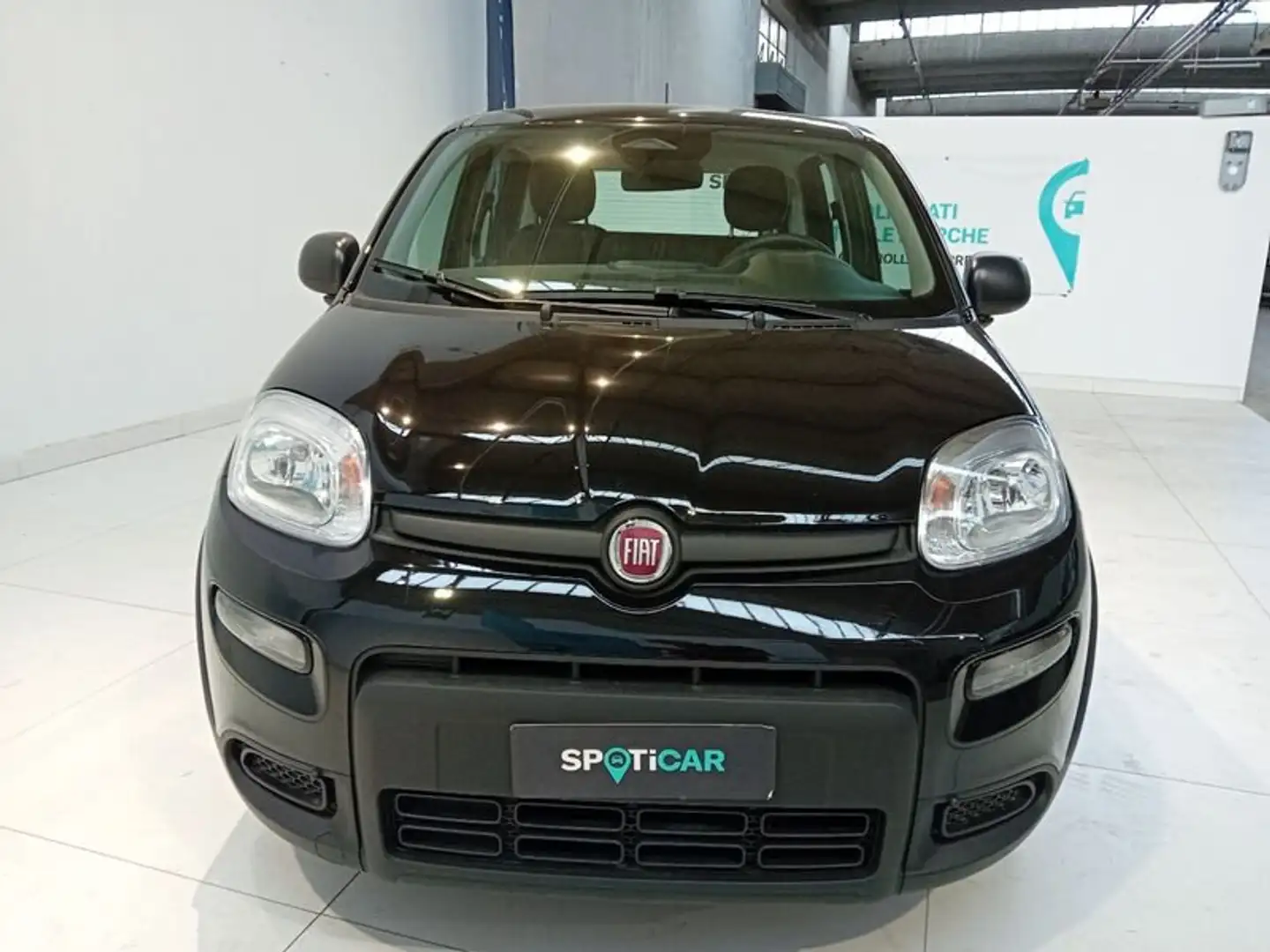 Fiat Panda 1.0 FireFly S&S Hybrid Noir - 2