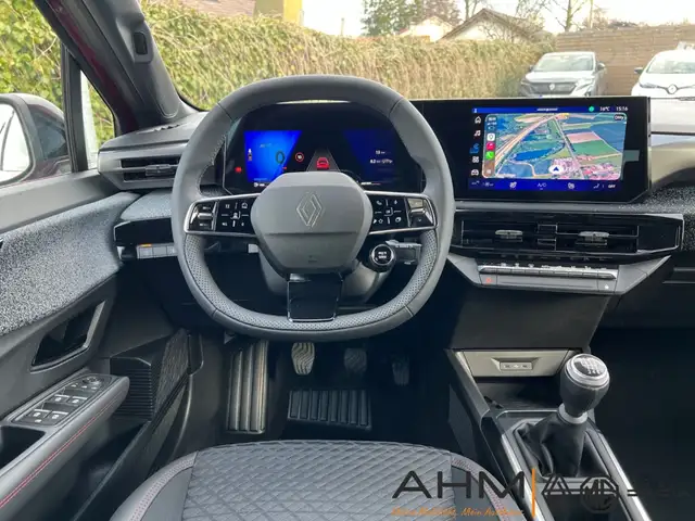 Renault Clio view 15