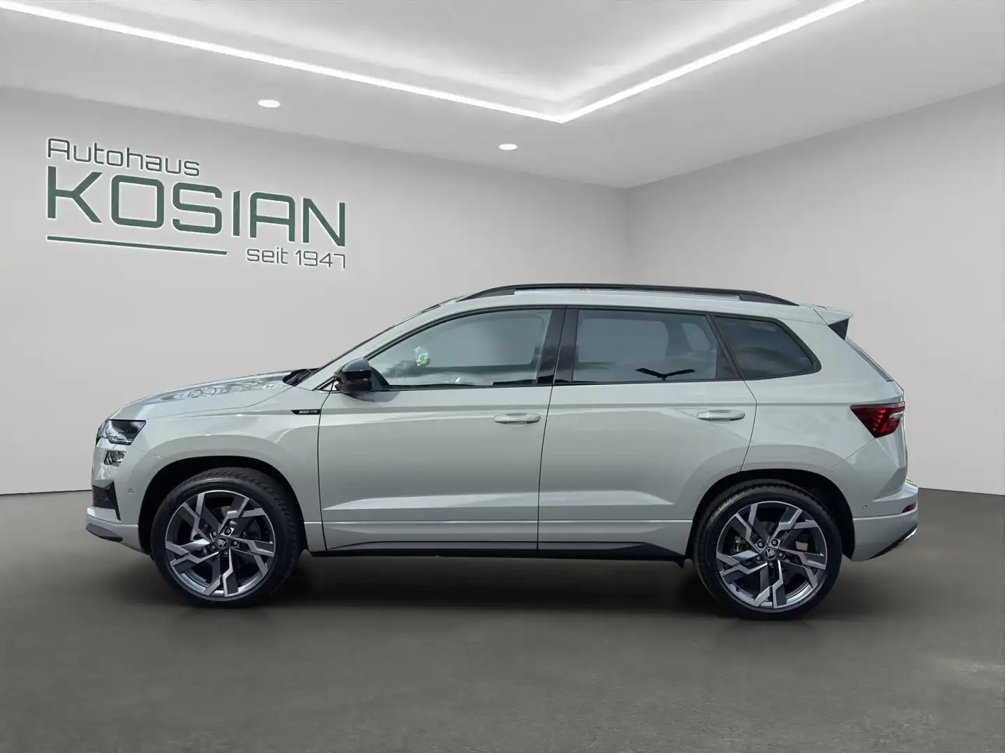 Skoda Karoq SPORTLINE 2.0 TSI DSG 4x4 NAVI+PANO+AHK+ Grau - 2