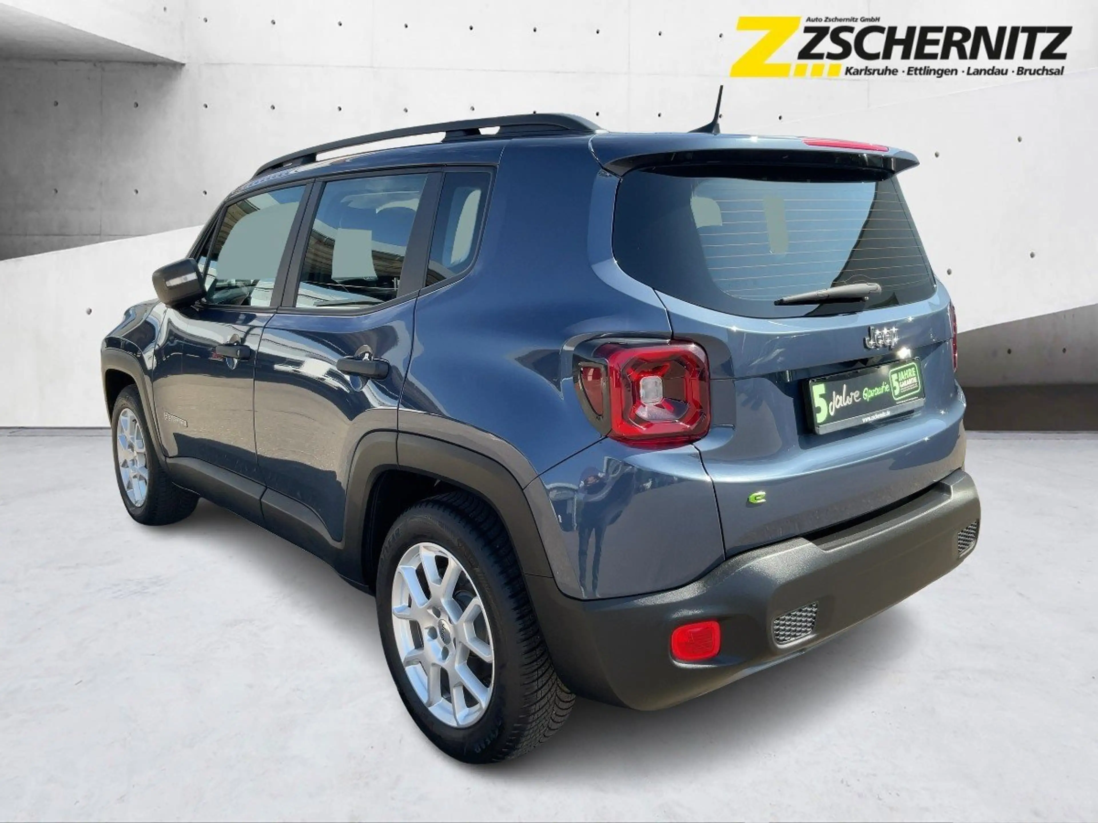 Jeep Renegade 1.5 MultiAir FWD Longitude KlimaA+LM — photo 3