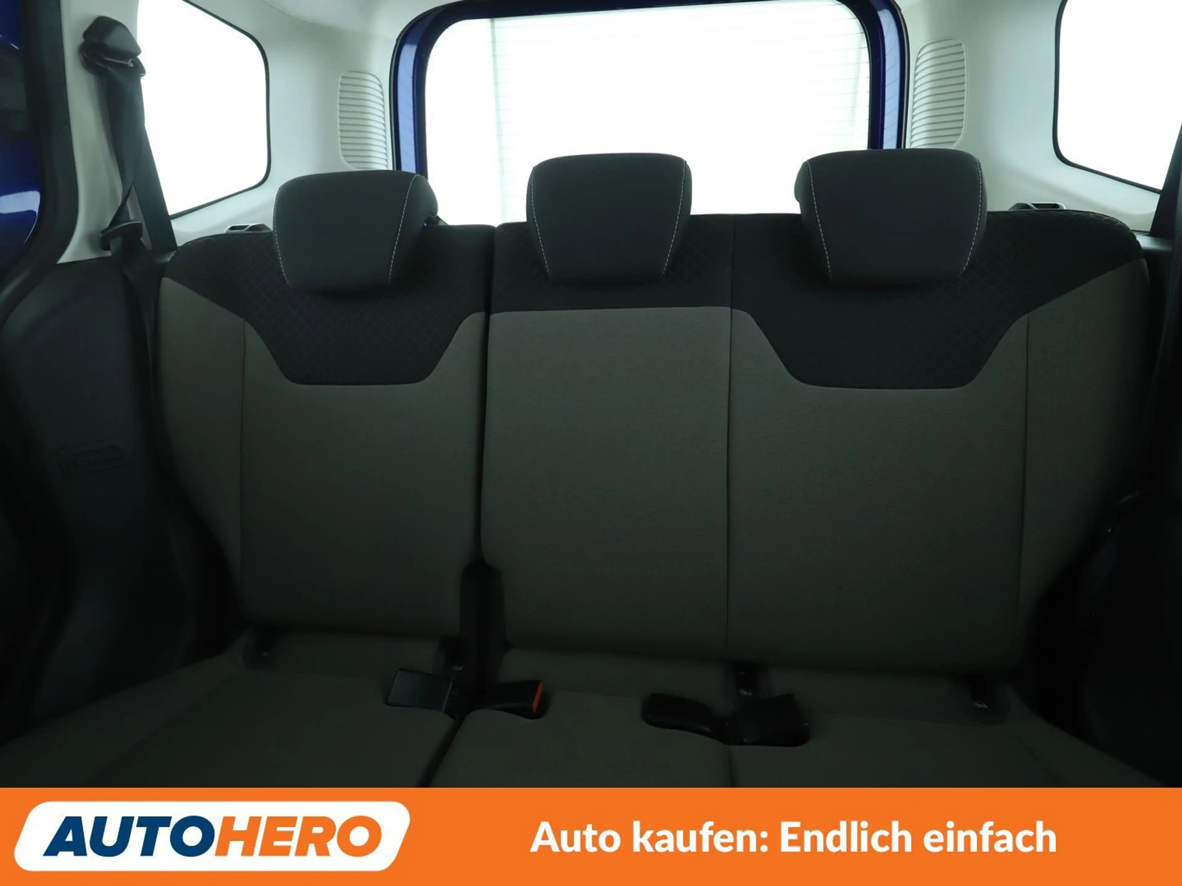 Ford Tourneo Courier 1.0 EcoBoost Trend *TEMPO*PDC*SHZ* — photo 15