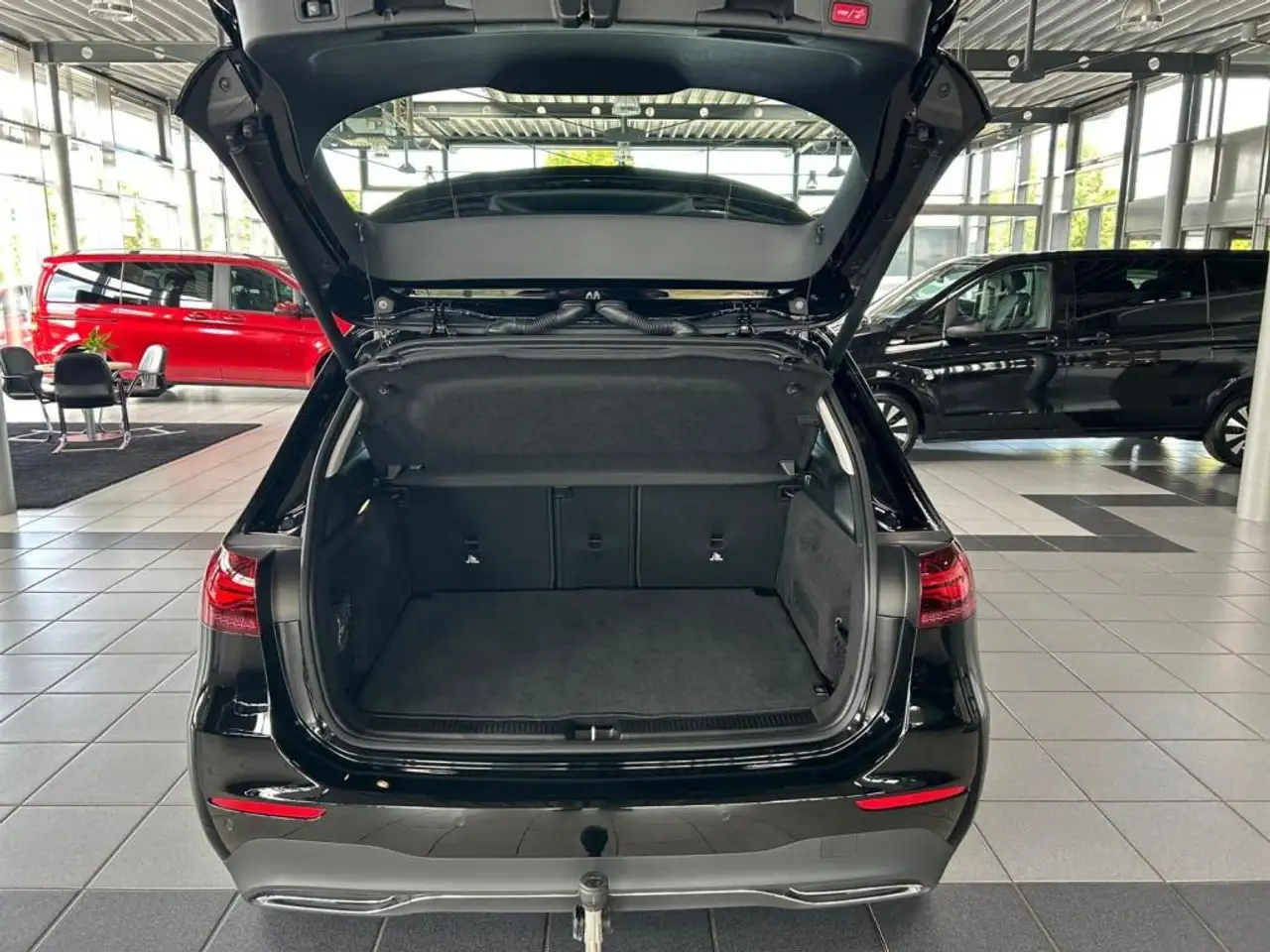 Mercedes-Benz B 180 d Progressive/Advanced/8G/LED/Kamera/AHK/ 15