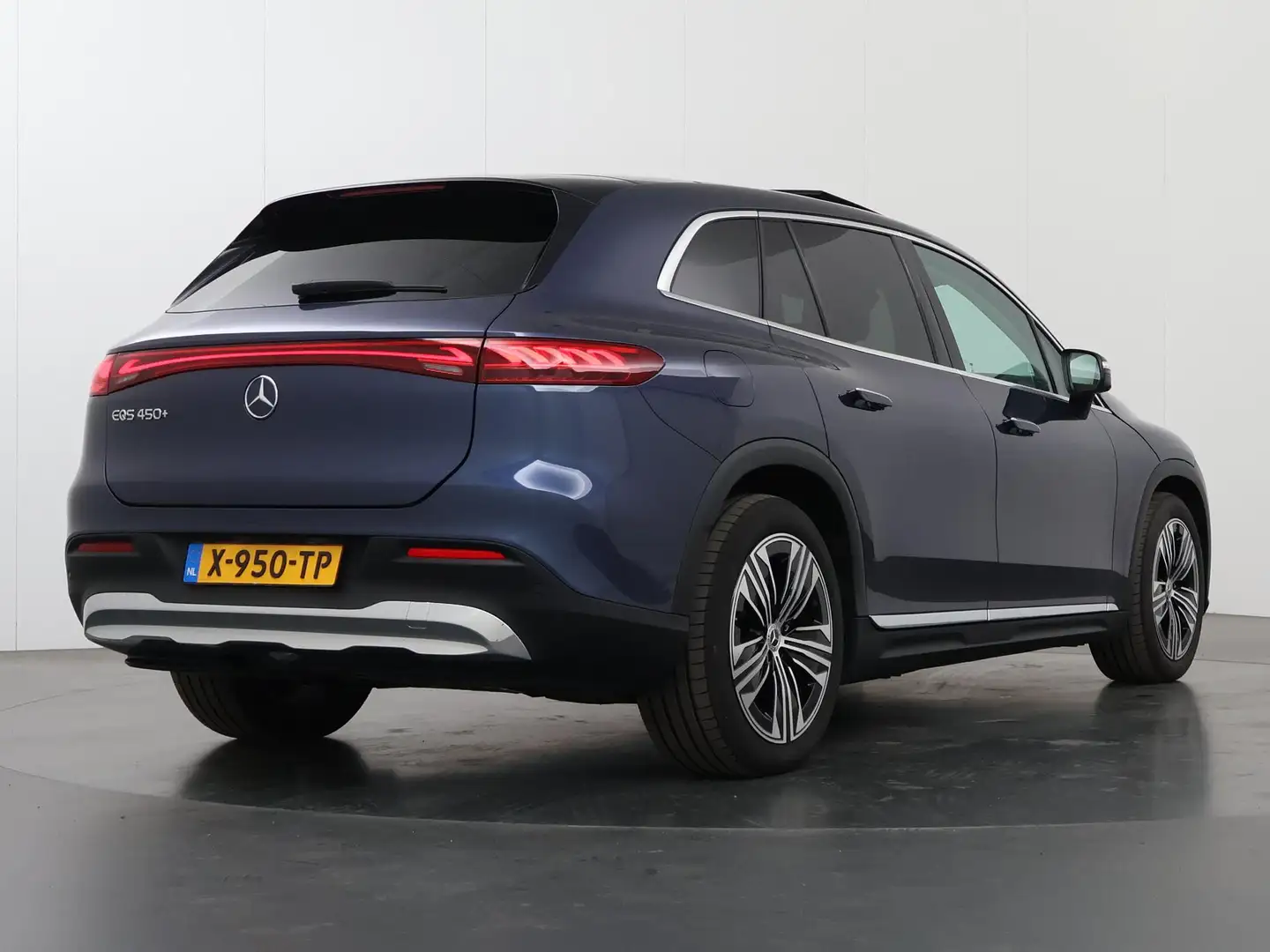 Mercedes-Benz EQS SUV 450+ Luxury Line 7p 108 kWh | Panoramadak | Burmes Blau - 2