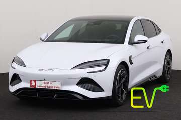 EXCELENCE AWD 82.5 kWh + CARPLAY + LEDER + CAMERA