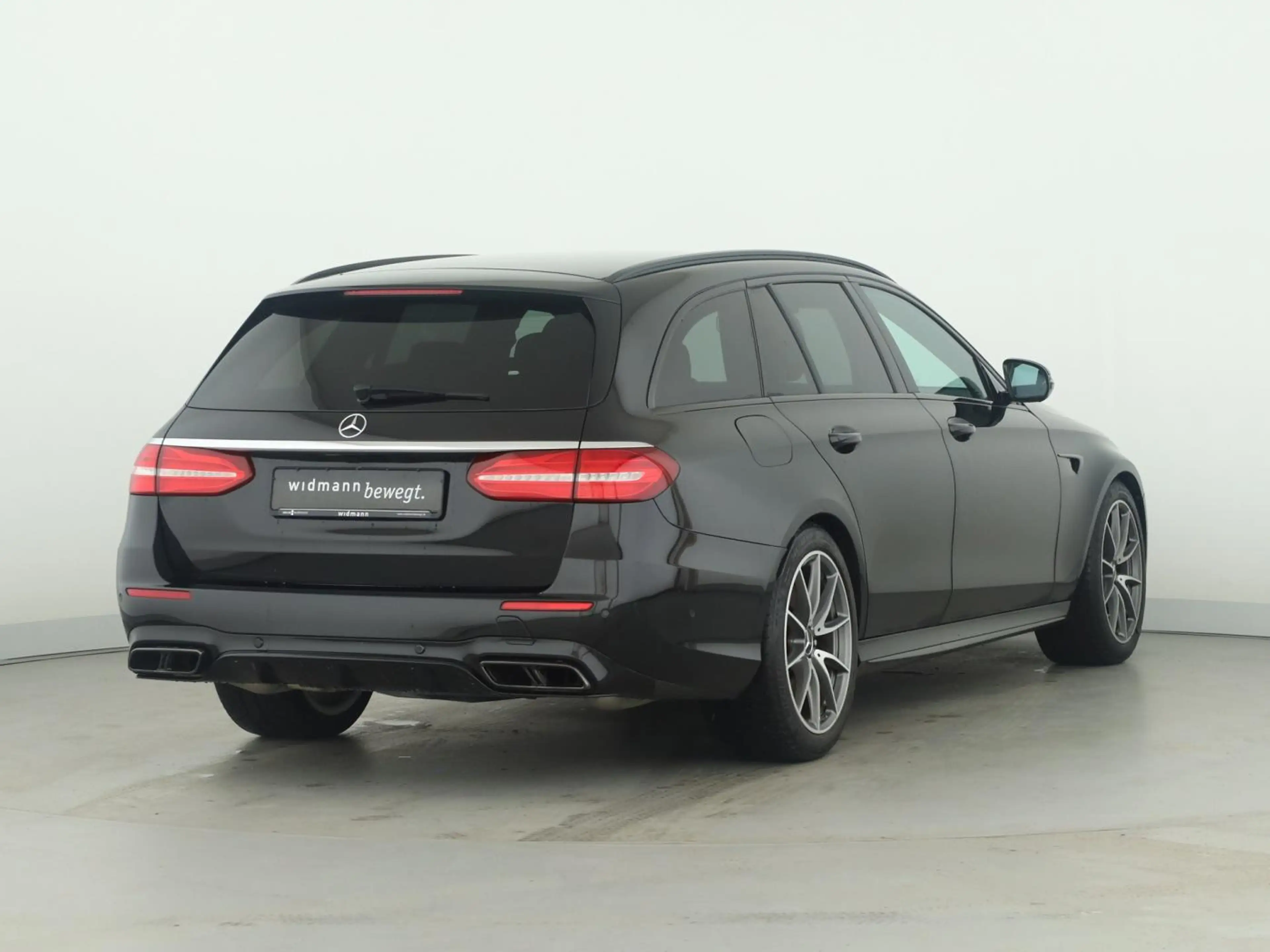 Mercedes-Benz E 63 AMG E 63 S AMG T 4M+ Multibeam*Standh*Burmester*360° — photo 2