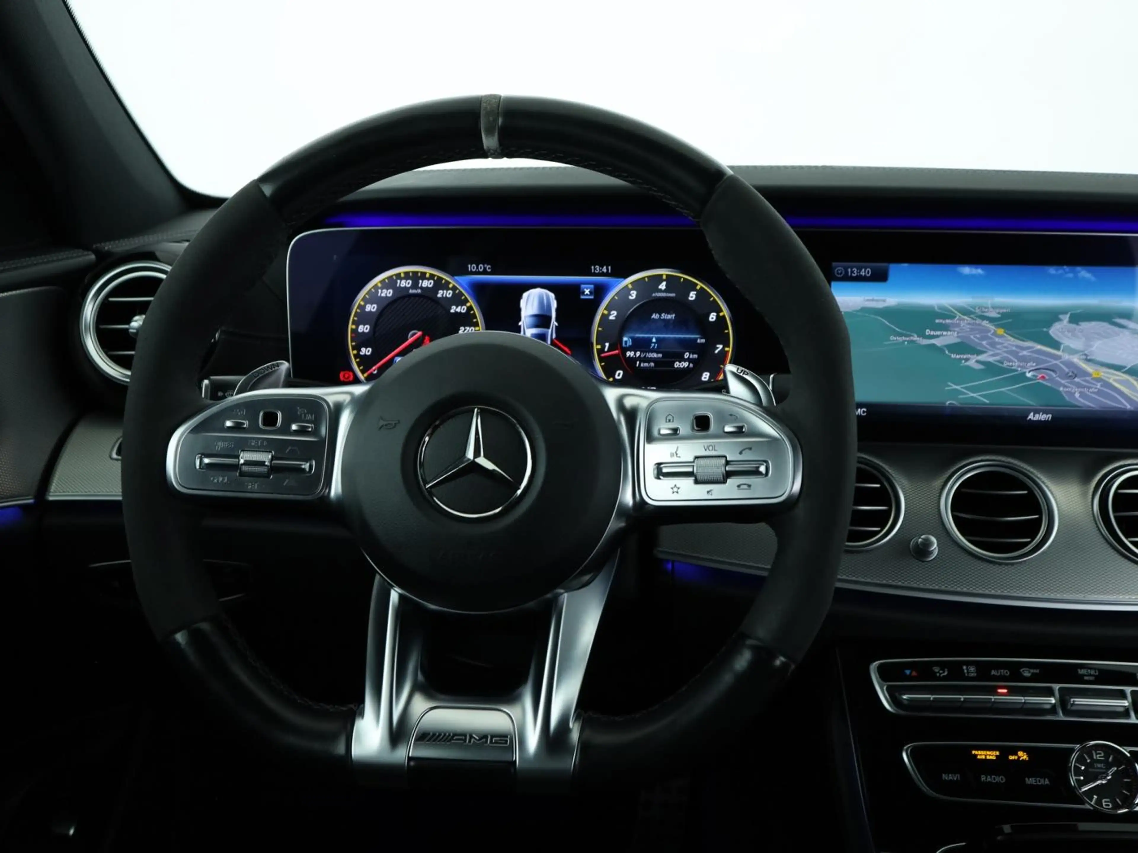 Mercedes-Benz E 63 AMG E 63 S AMG T 4M+ Multibeam*Standh*Burmester*360° — photo 11