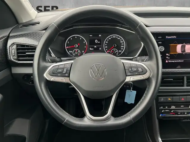 Volkswagen T-Cross view 11