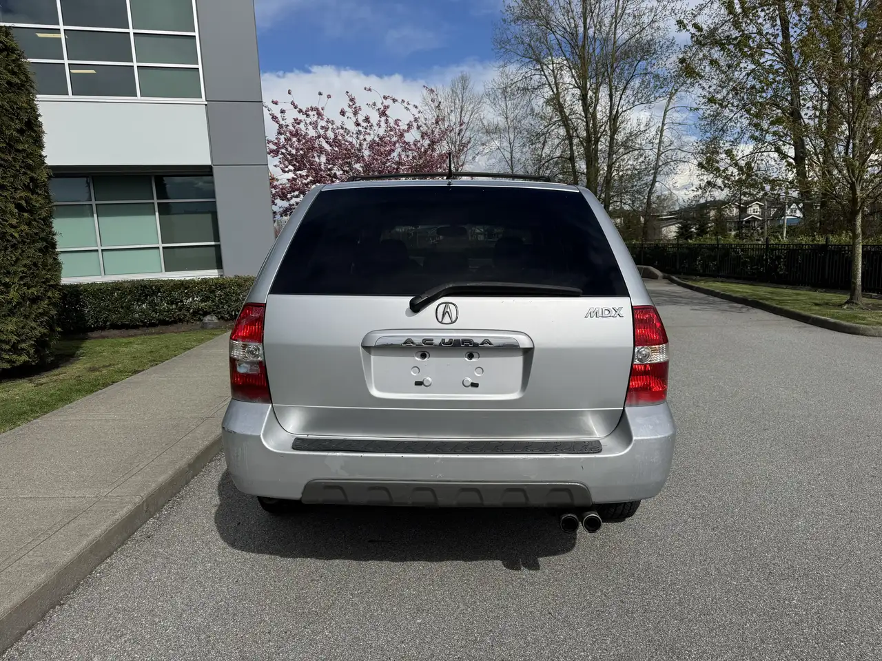 Acura MDX снимка Acura MDX