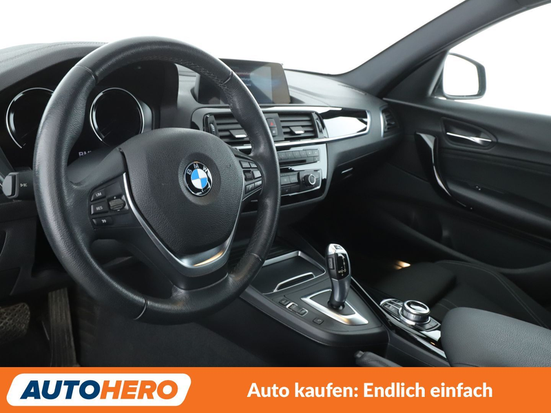 BMW 118 118i Sport Line Aut. *TEMPO*PDC*SHZ*KLIMA* — photo 11