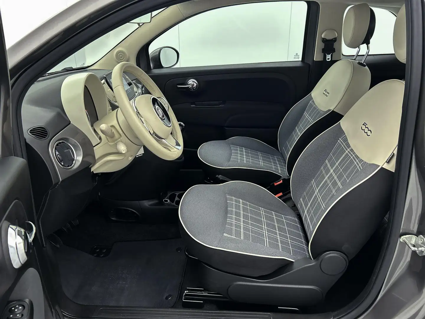 Fiat 500 1.0 Hybrid Lounge | Navigatie | Cruise Controle | Gris - 2