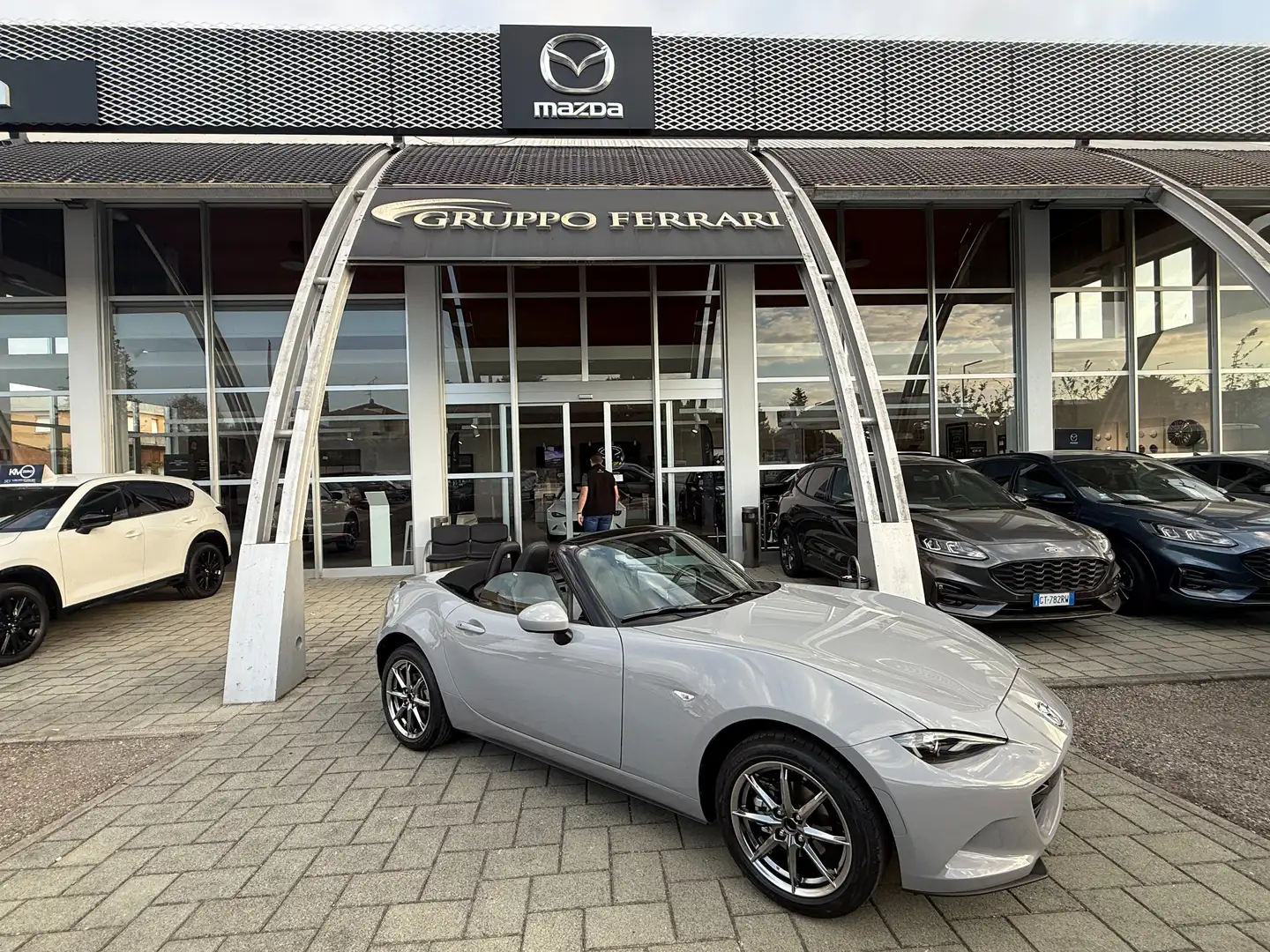 Mazda MX-5 MX-5 1.5 Exclusive-Line Driver Assistance Argento - 1