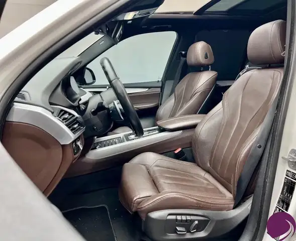 BMW X5 view 7