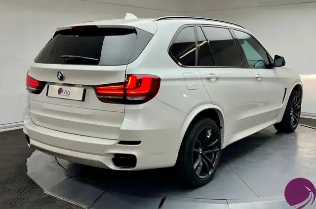 BMW X5 view 6