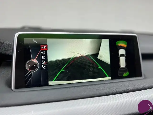 BMW X5 view 12