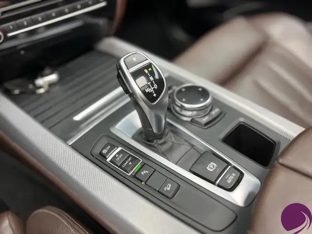 BMW X5 view 20