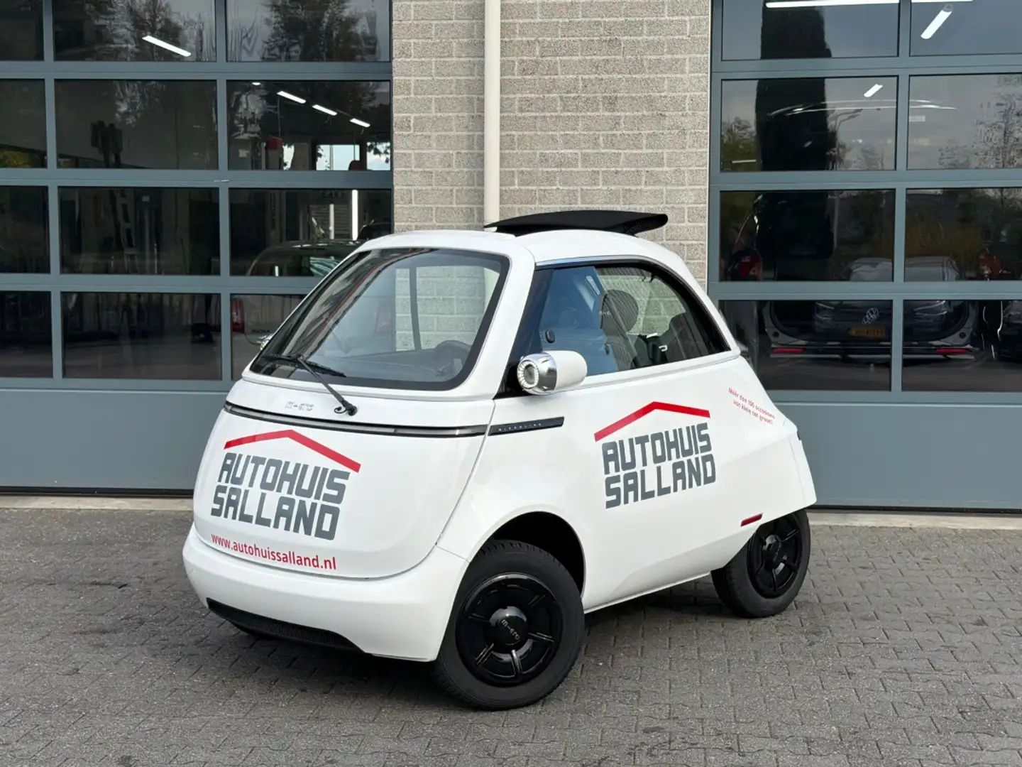 Micro Microlino |COMPETIZIONE 10.5 KWH||GEEL KENTEKEN|90 KM/U| Weiß - 1
